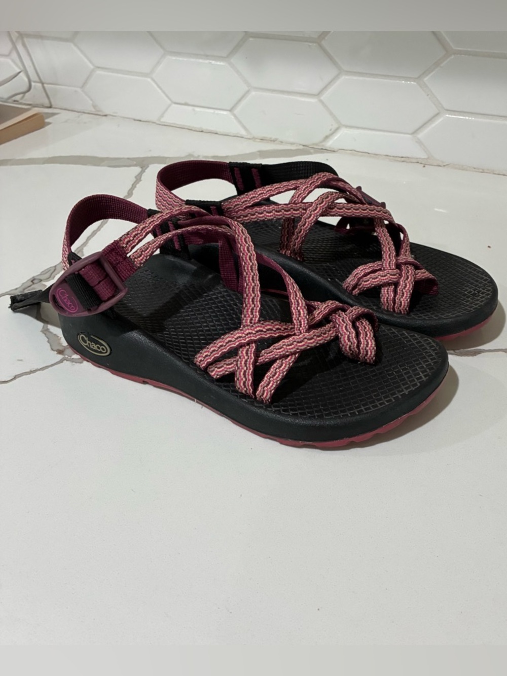 Chaco Women’s ZX2 Rose Pink Braided Strap Sport Sandals Hiking W6